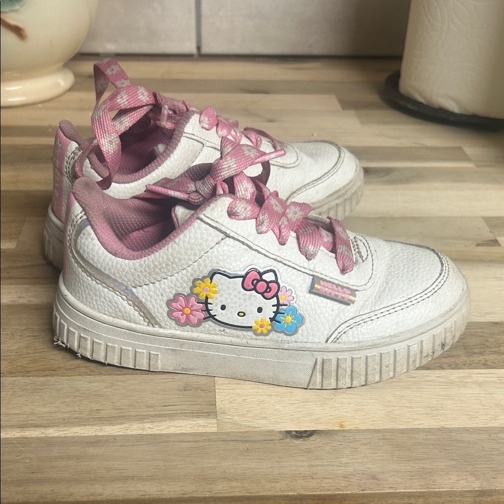 Hello Kitty shoes